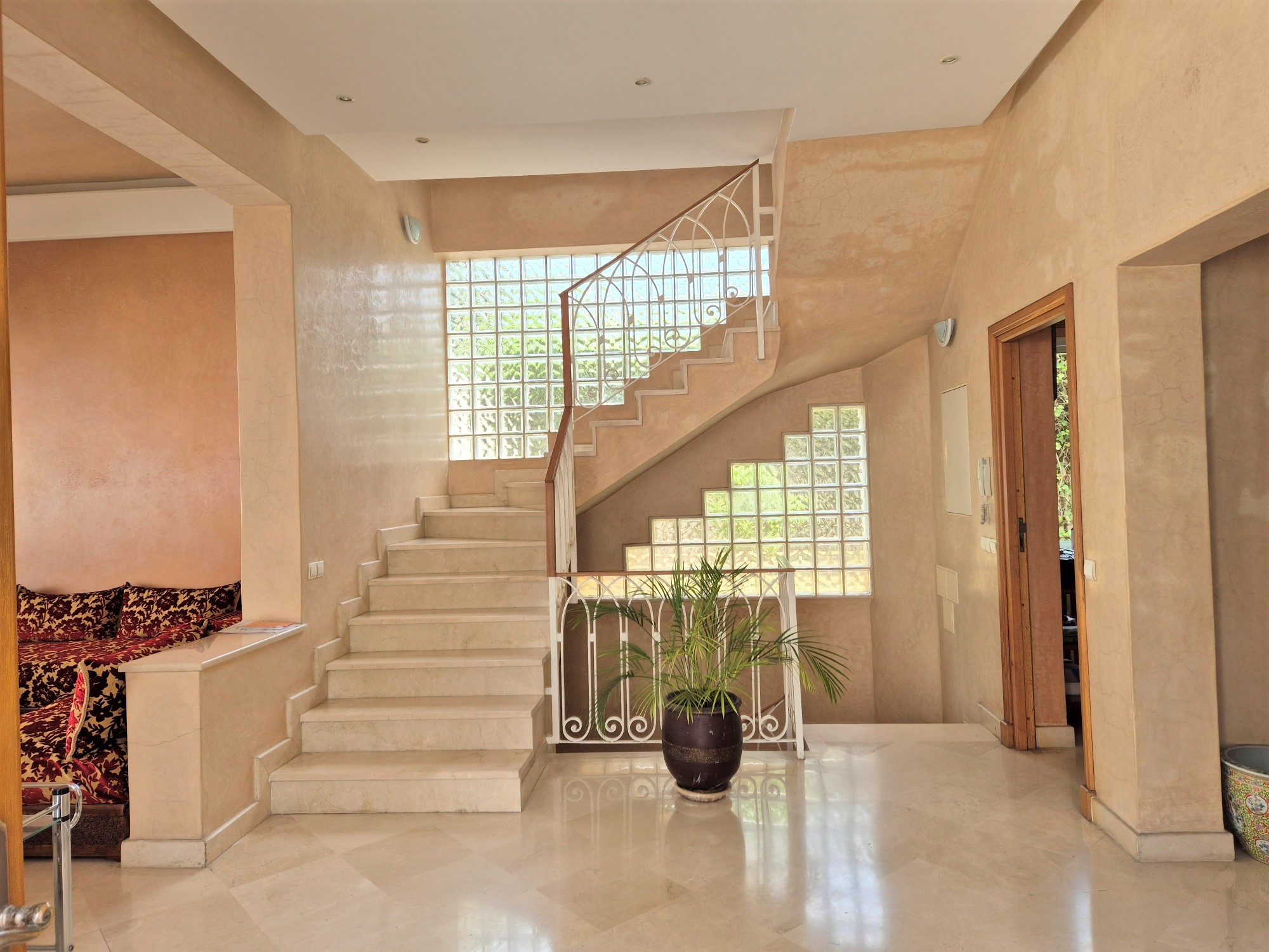 Villa récente Anfa Supérieur proche du golf