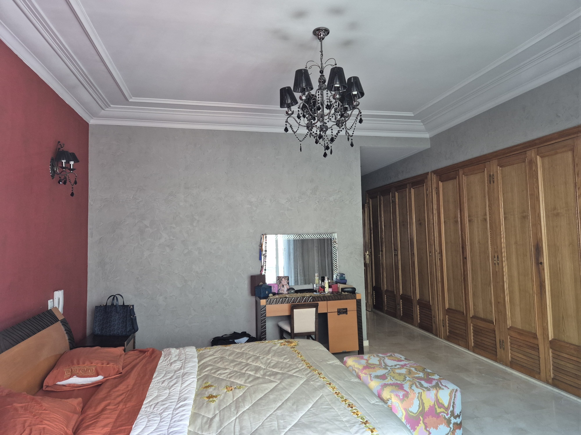 Grand appartement meublé quartier Racine