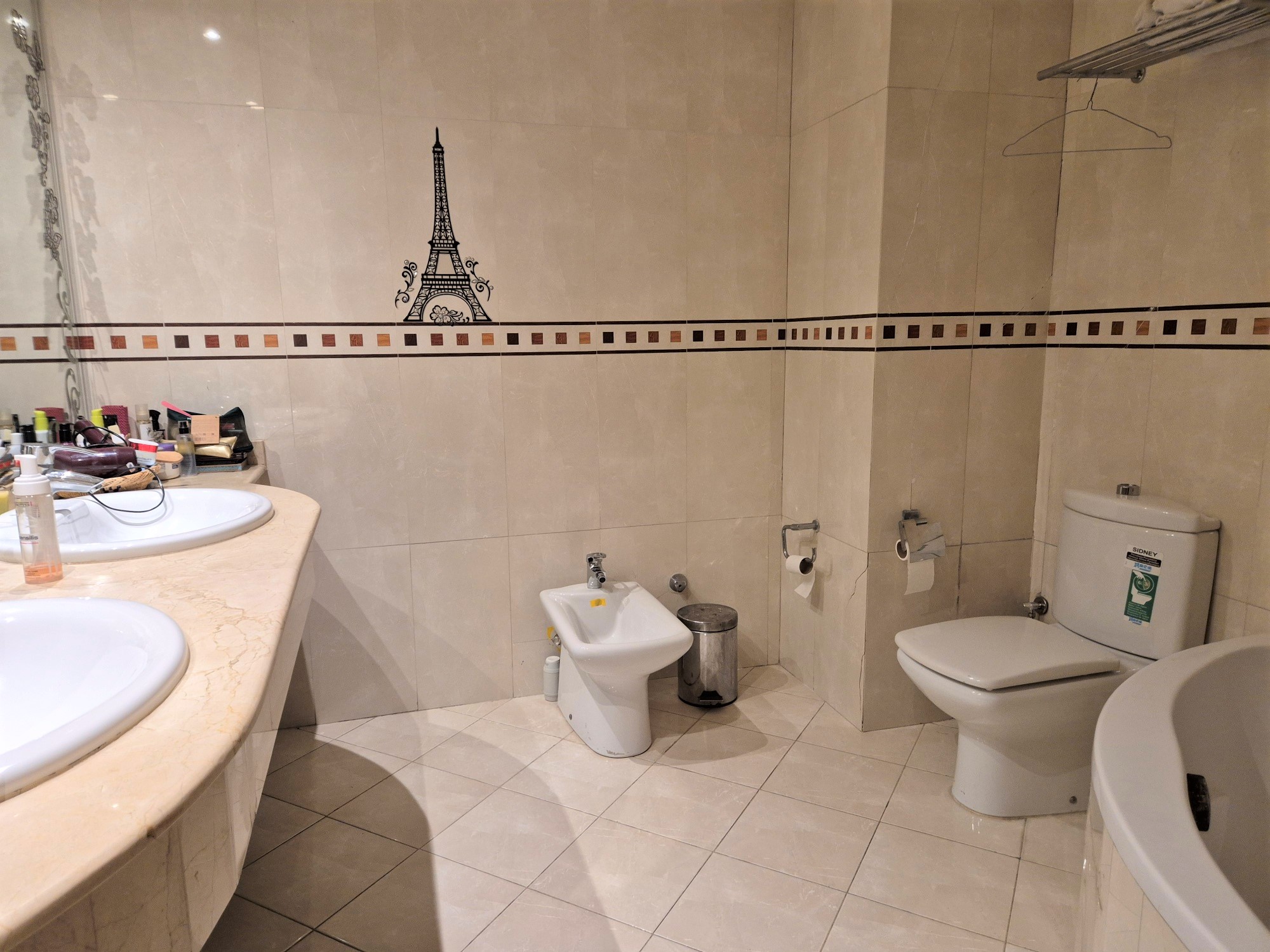 Grand appartement meublé quartier Racine