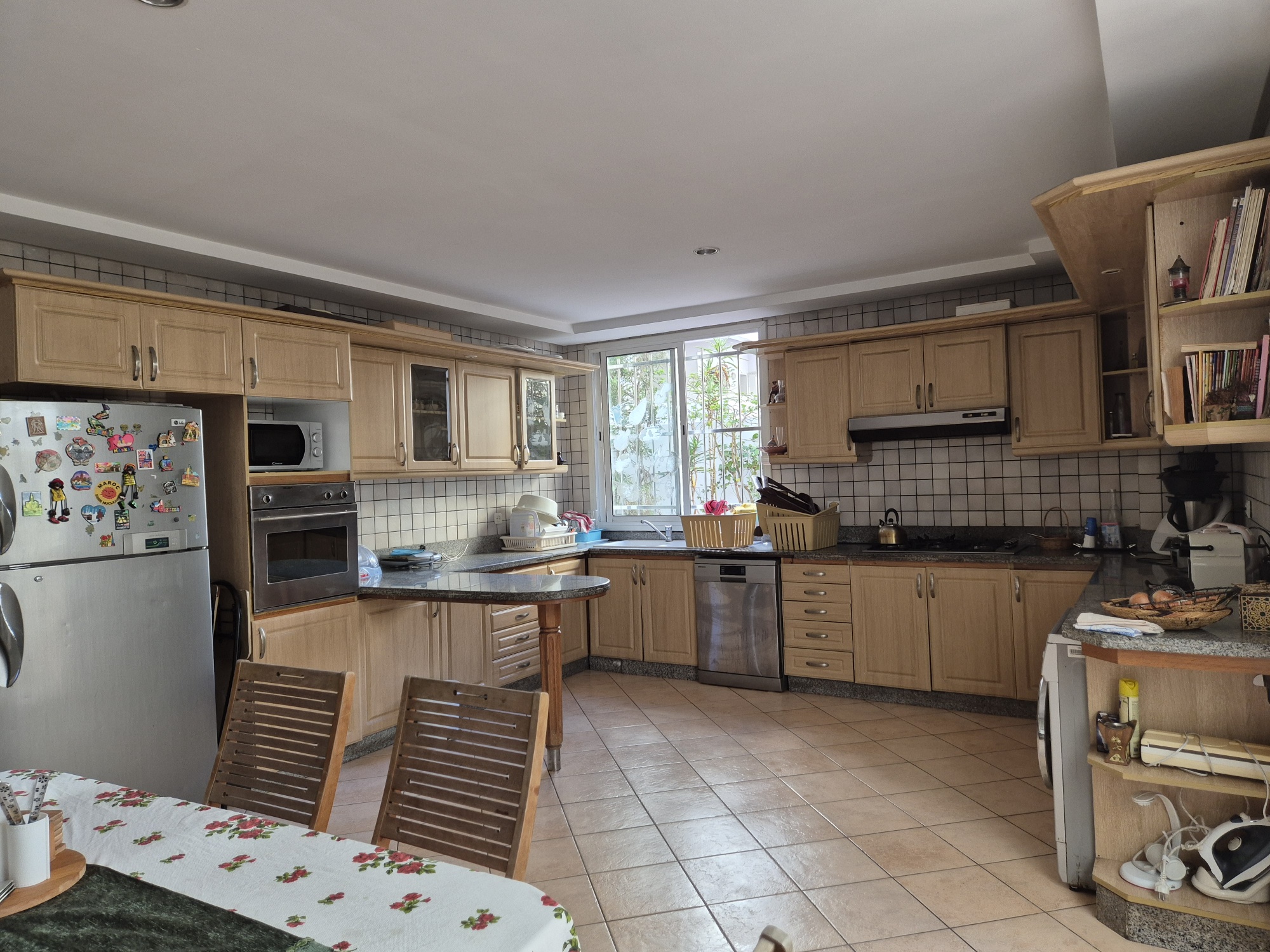 Grand appartement meublé quartier Racine