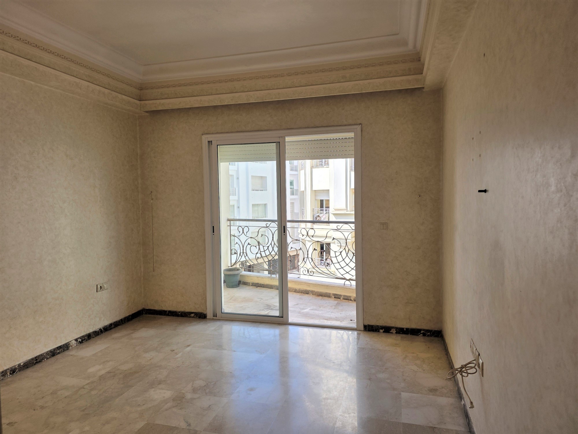 Grand appartement proche école Théophile Gauthier