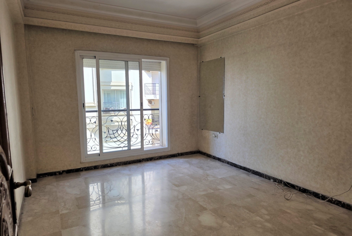 Grand appartement proche école Théophile Gauthier