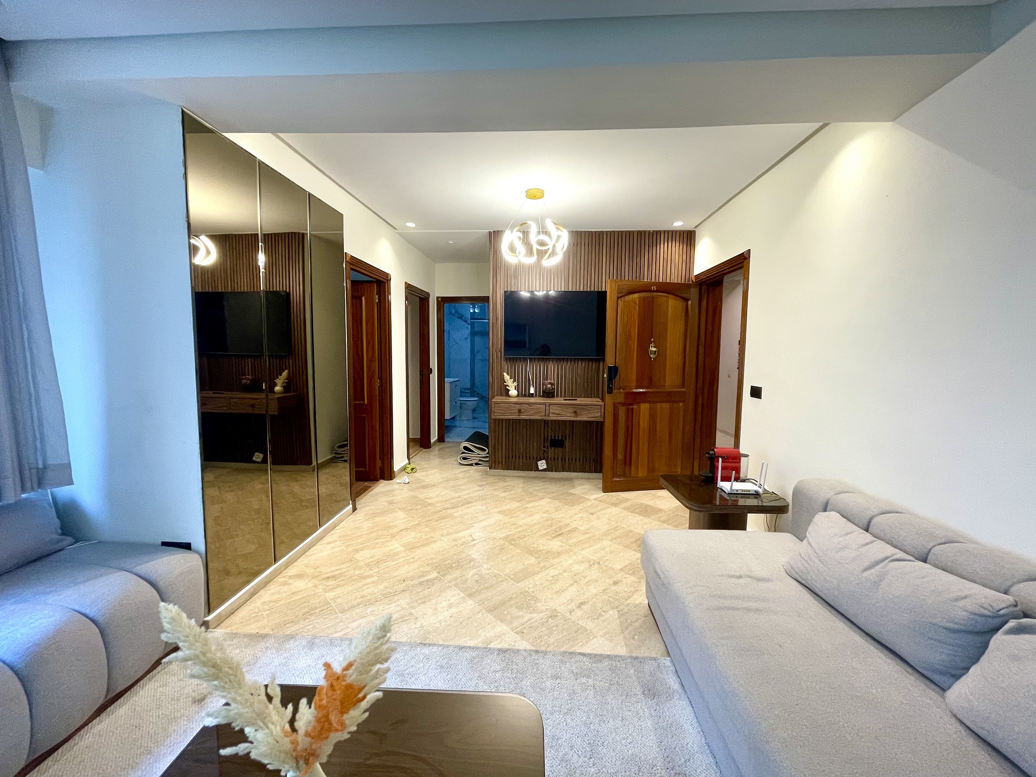 Studio meublé avec terrasse quartier Bourgogne
