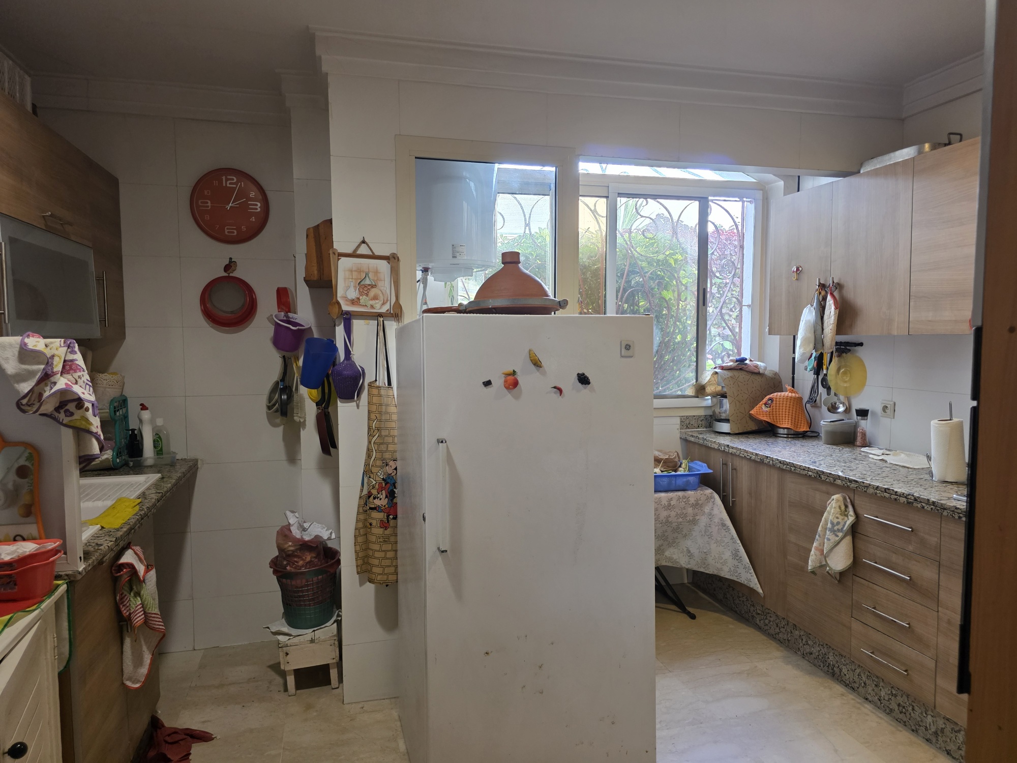 7-2 Grand appartement résidence fermée Maarif Extension