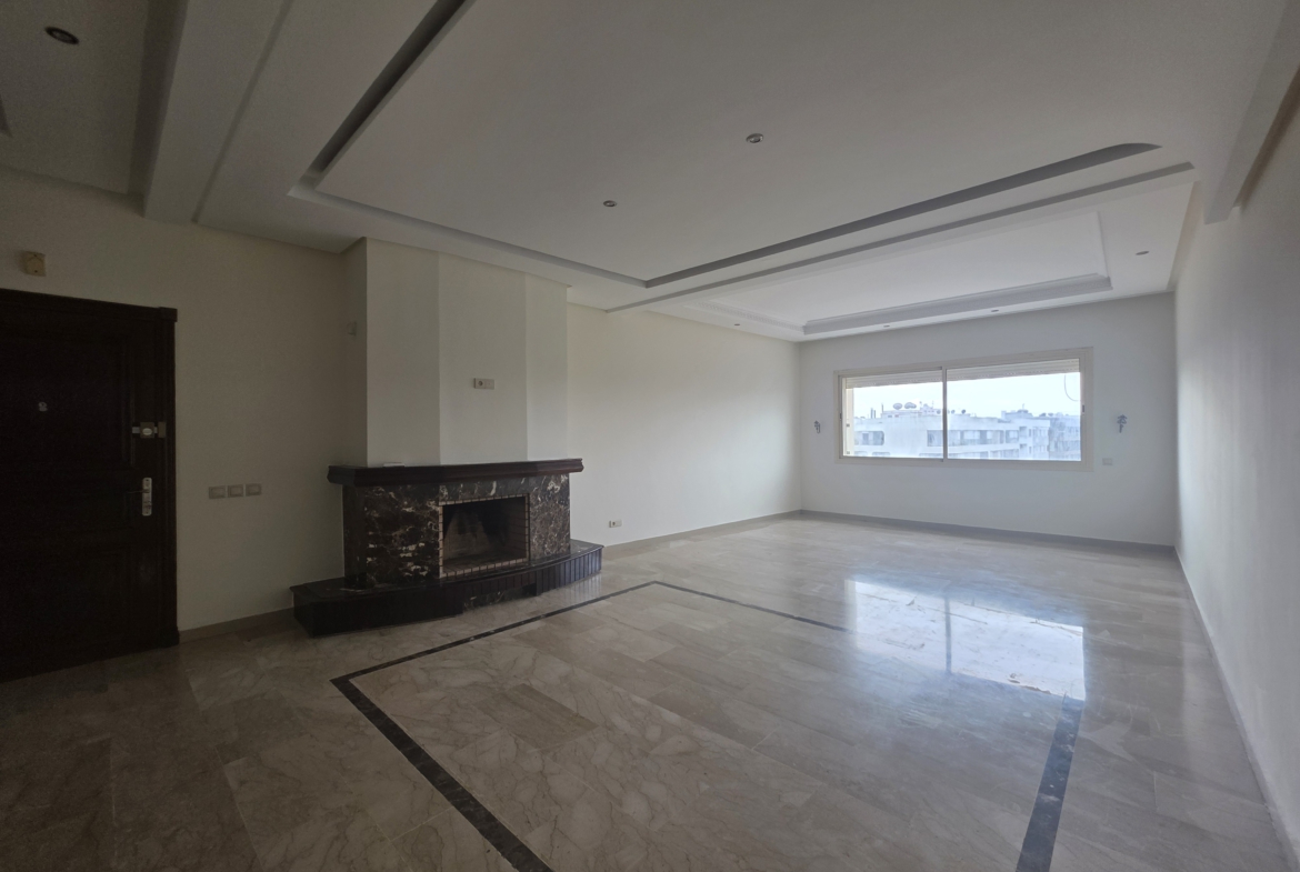 Villa en bande avec piscine à Ain Diab