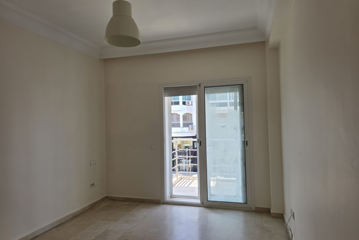 Appartement bien placé au Triangle d’Or