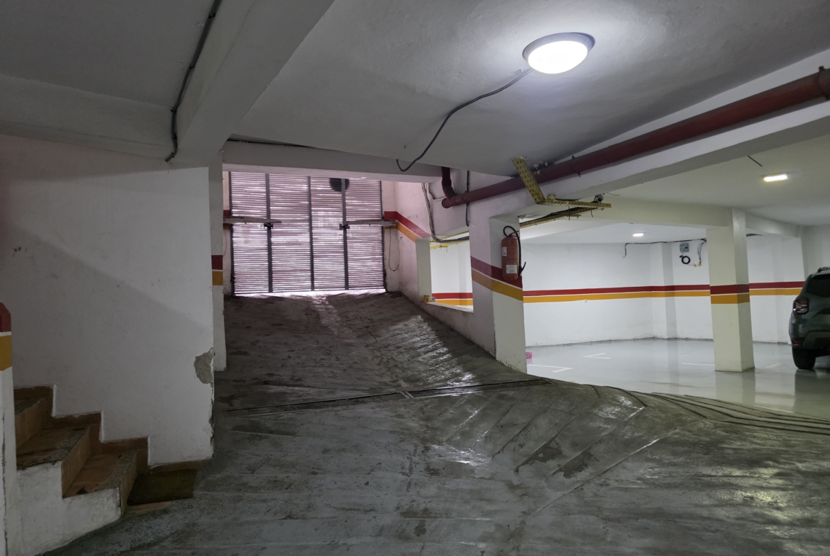 Appartement bien placé au Triangle d’Or