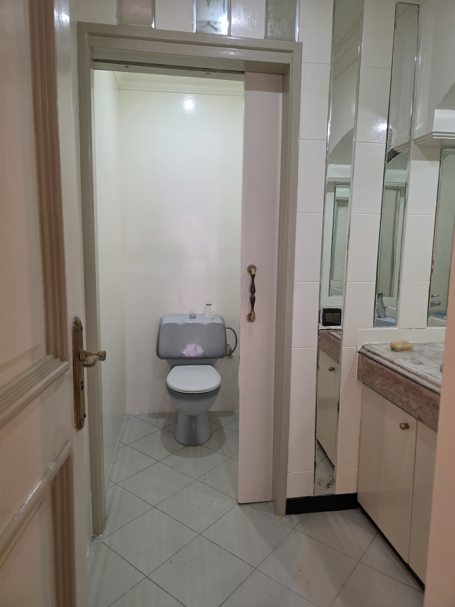 Grand appartement à louer à Racine