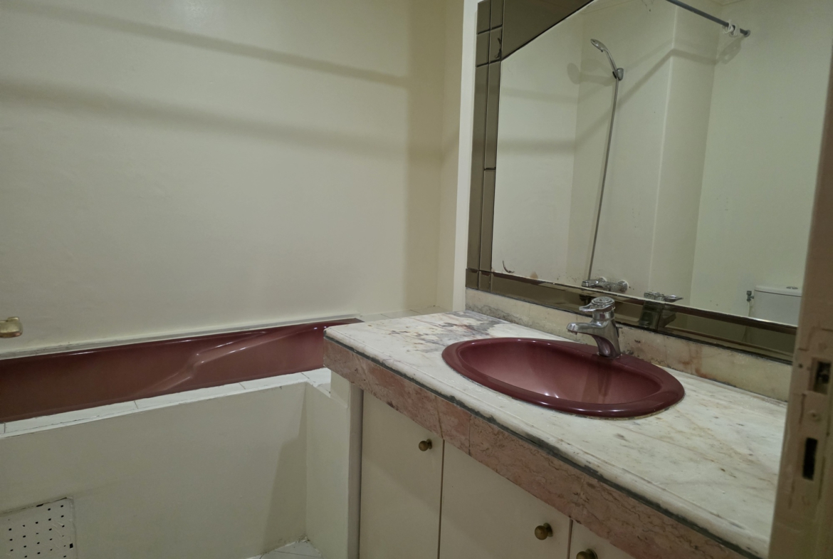 Grand appartement à louer à Racine