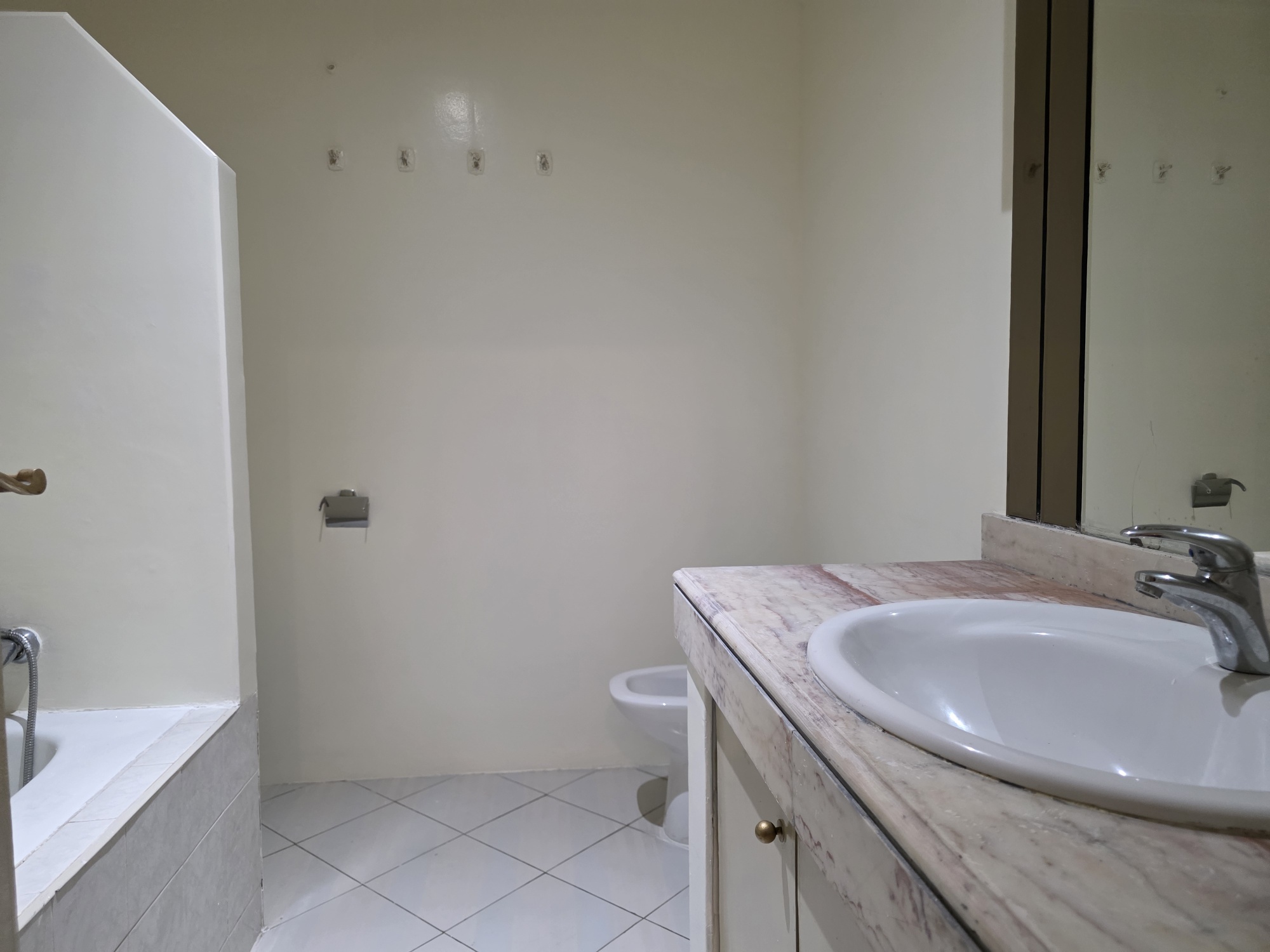 Grand appartement à louer à Racine