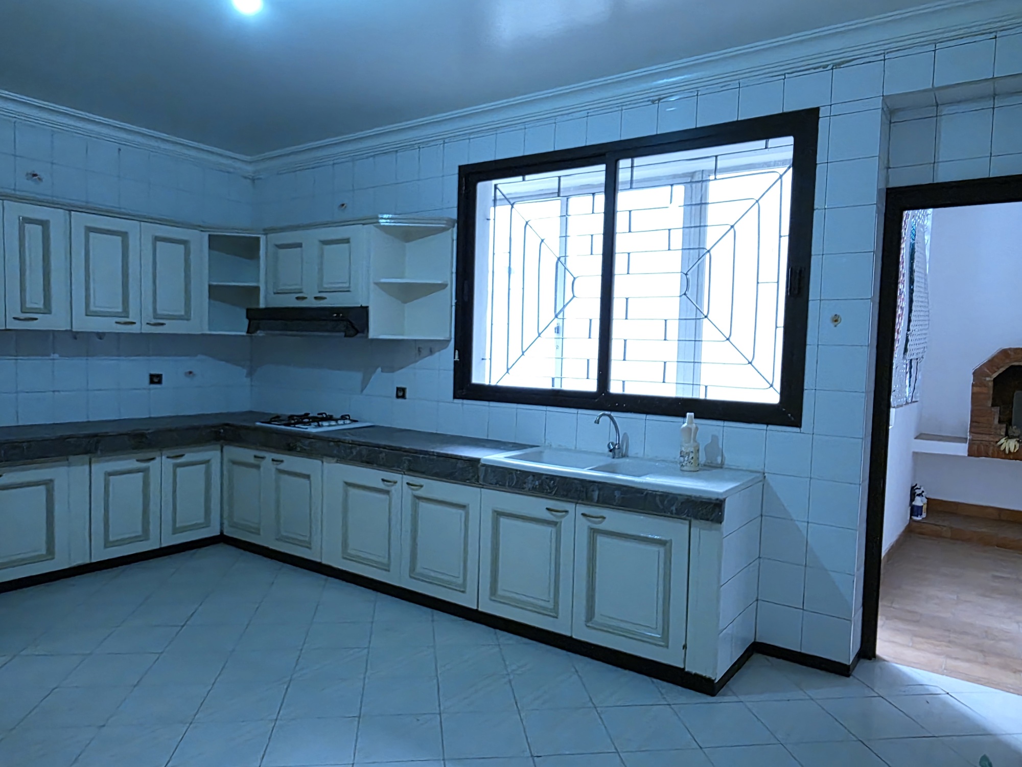 Grand appartement à louer à Racine