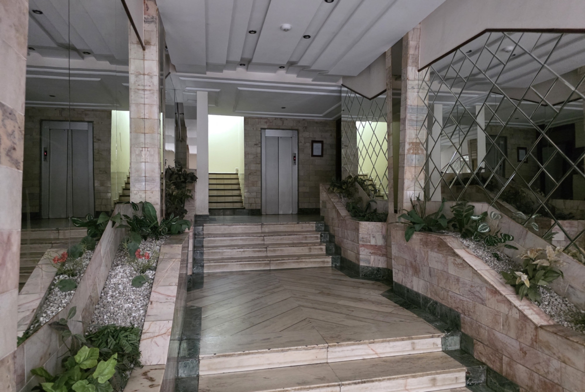 Grand appartement à louer à Racine