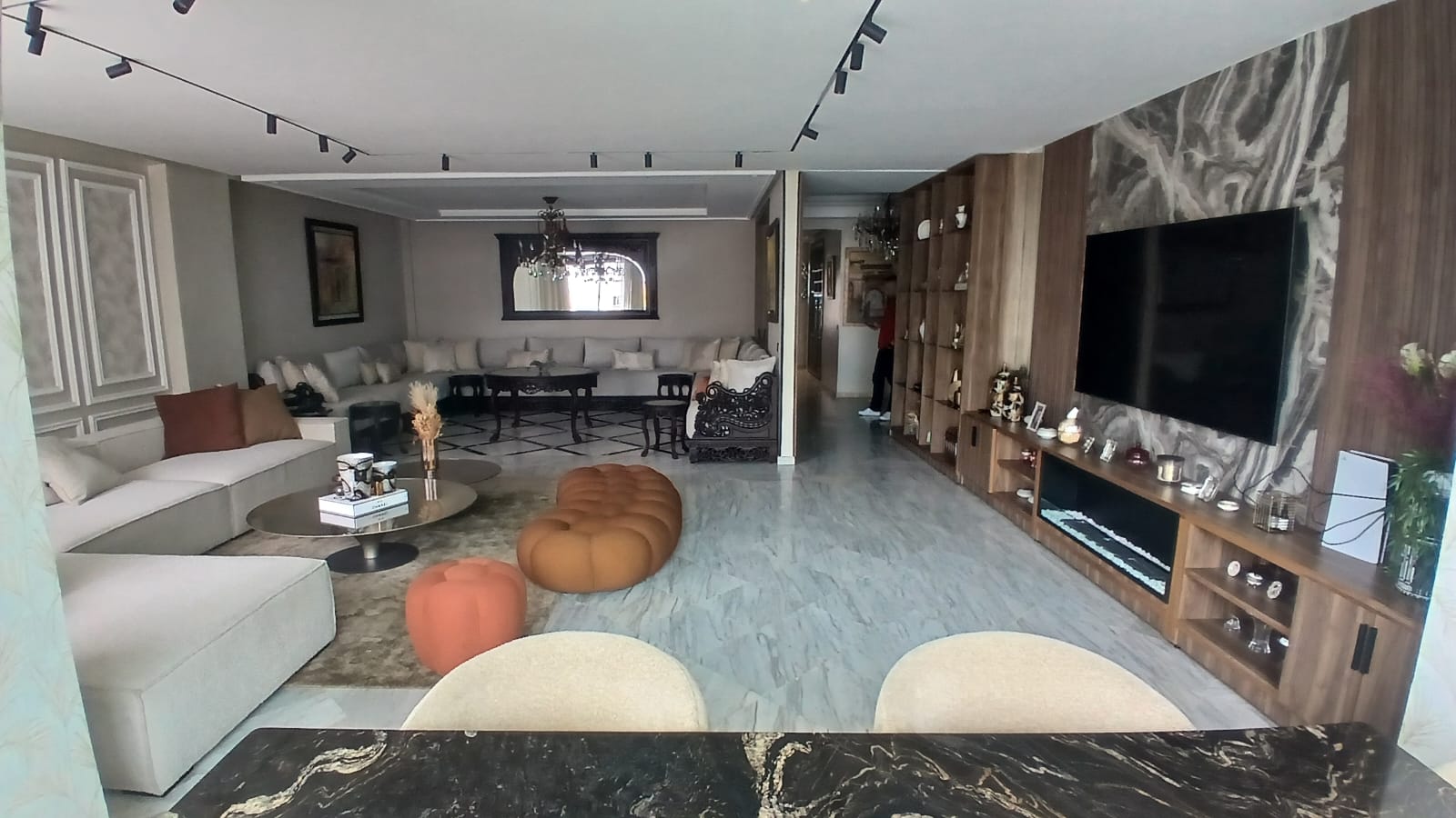 Appartement meublé de prestige BD MASSIRA