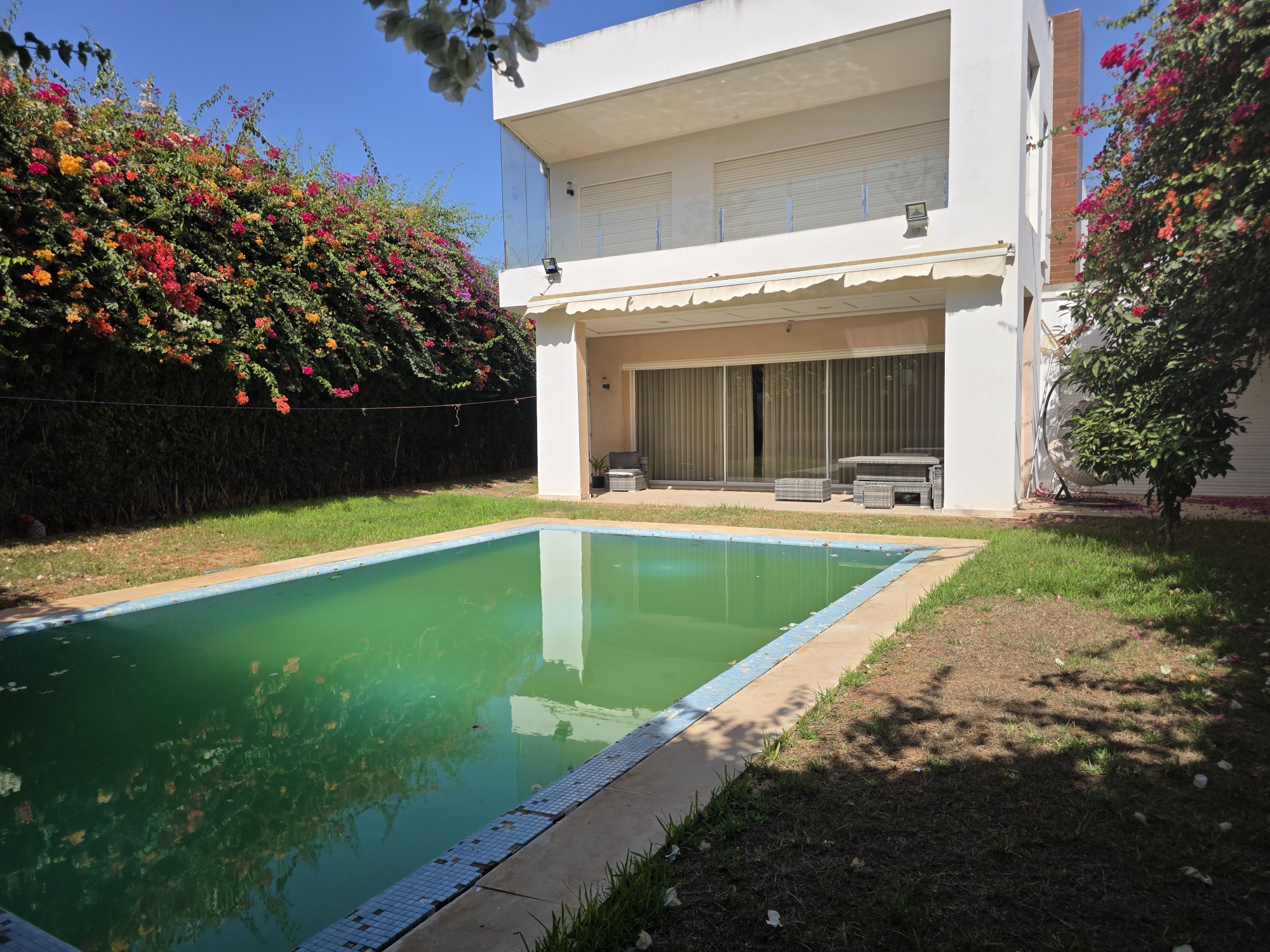 Villa avec piscine au CIL