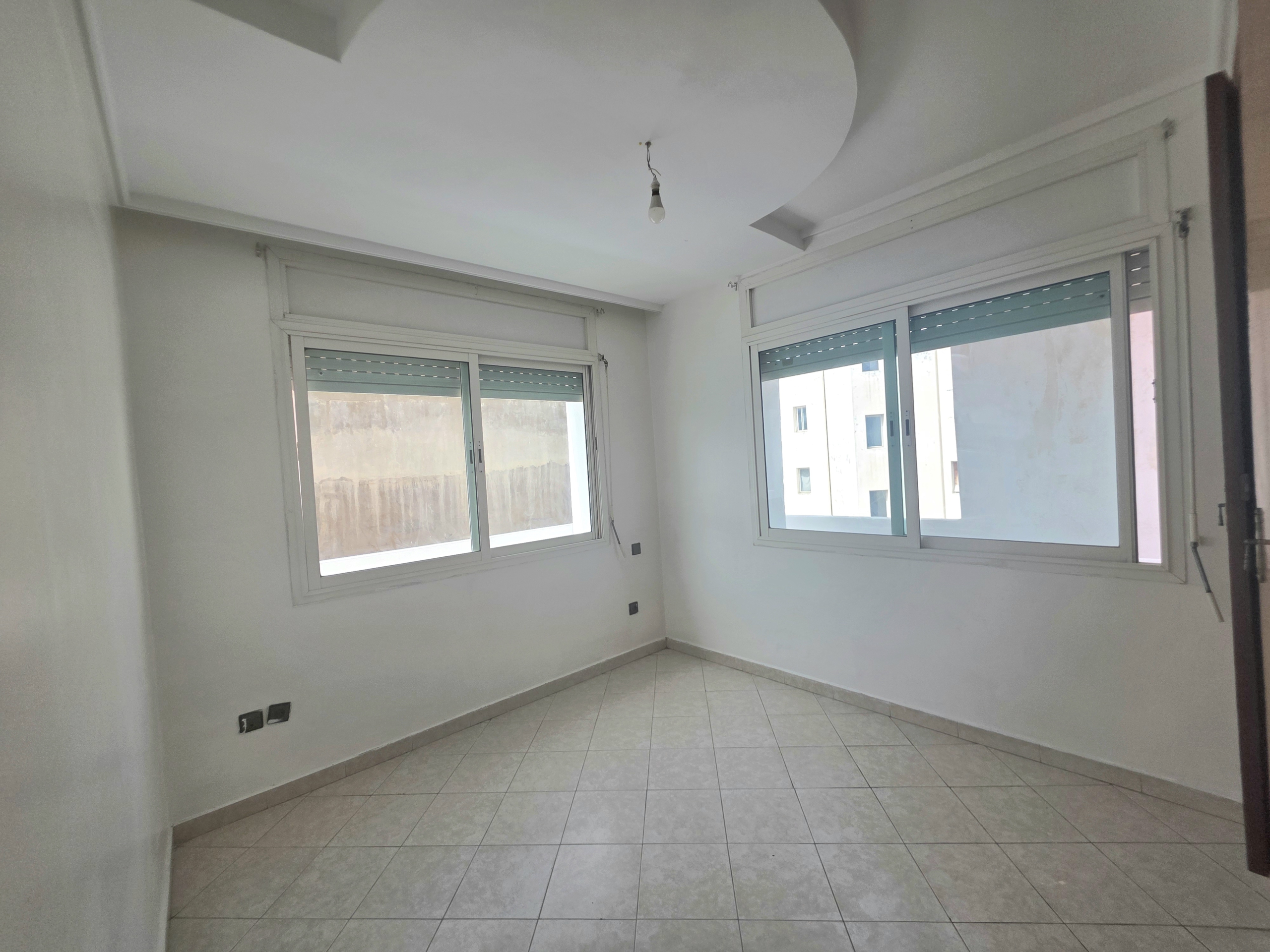 Bureau à louer quartier Maarif Extension